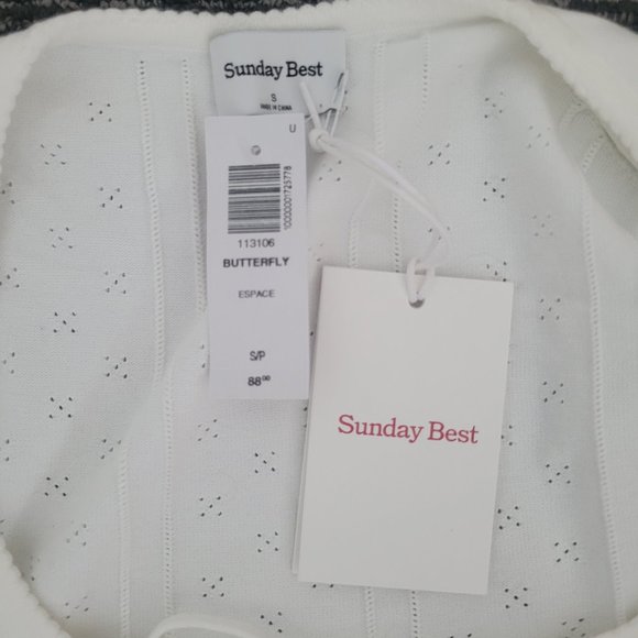 Sunday Best Aritizia Crop White Cream Flower Pattern Top Long Sleeve - Picture 4 of 4